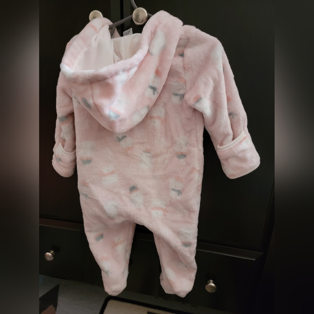 Baby girl winter bodysuit pink floral size 6-9 months
